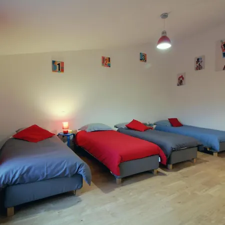 Casa vacanze Lussac, 5 Pièces, 8 Personnes - Fr-1-440-430 *